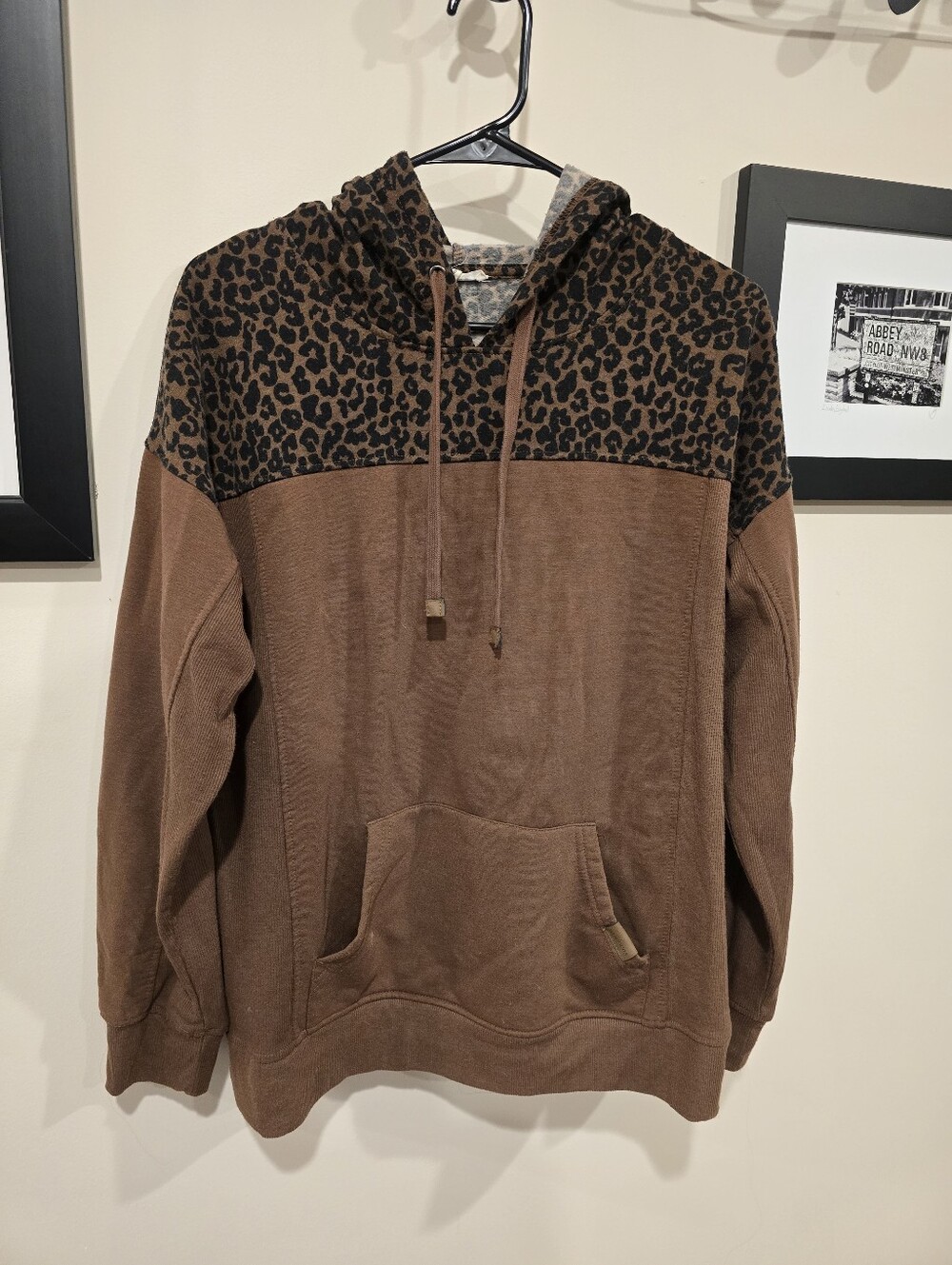 Maurices Homeward Leopard Print Colorblock Pullover Hoodie Size M